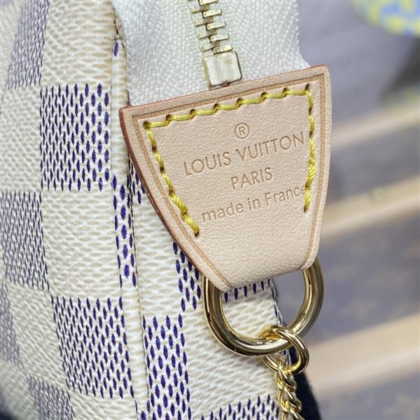 2026124142624239 580